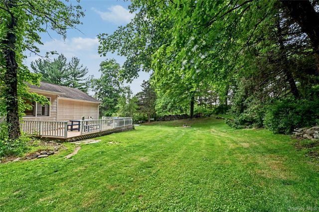 33 Sabbathday Hill Road, South Salem, NY 10590
