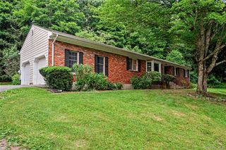 33 Sabbathday Hill Road, South Salem, NY 10590