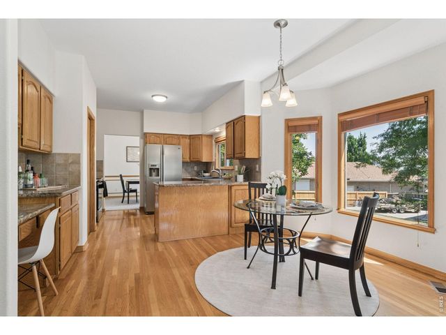 2413 Willow Ln, Longmont, CO 80503