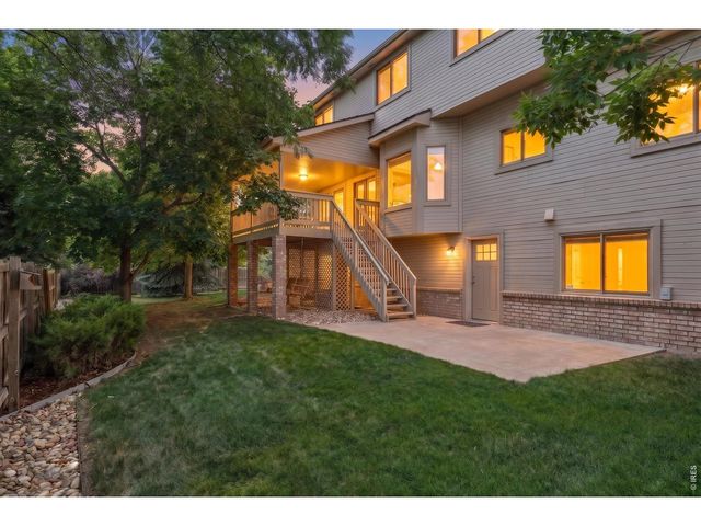 2413 Willow Ln, Longmont, CO 80503