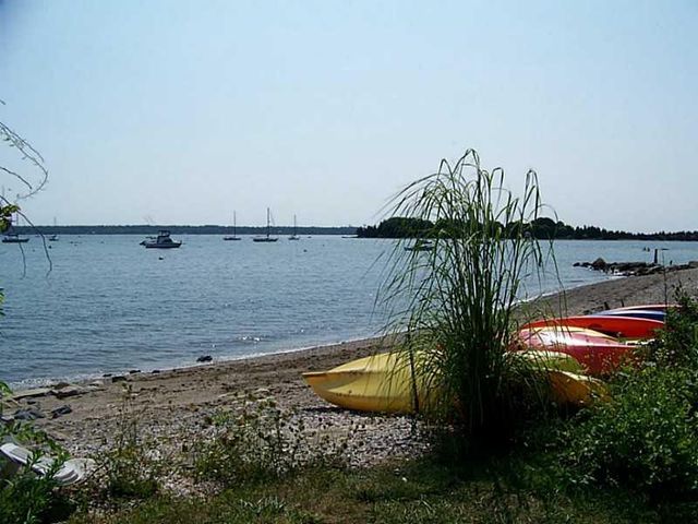 49 Sanford Avenue, North Kingstown, RI 02852