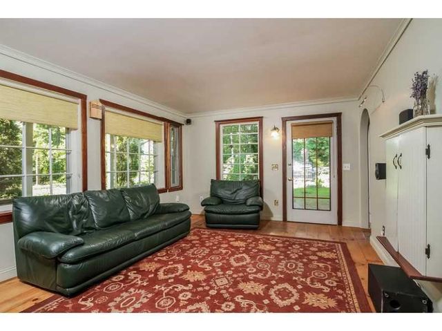 49 Sanford Avenue, North Kingstown, RI 02852