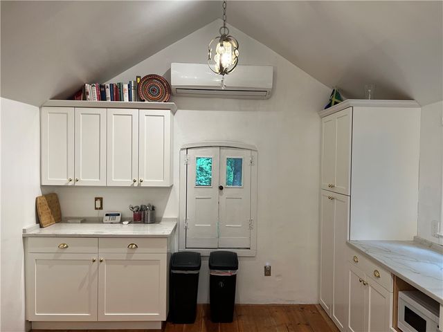 49 Sanford Avenue, North Kingstown, RI 02852