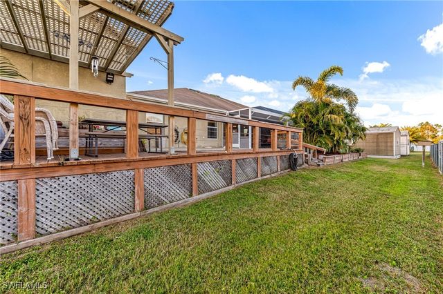 1918 Richmond AVE N, Lehigh Acres, FL 33972