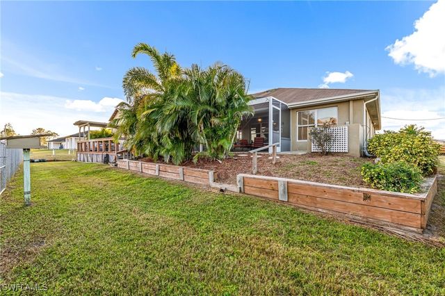 1918 Richmond AVE N, Lehigh Acres, FL 33972