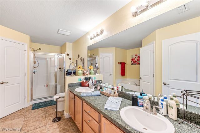 1918 Richmond AVE N, Lehigh Acres, FL 33972