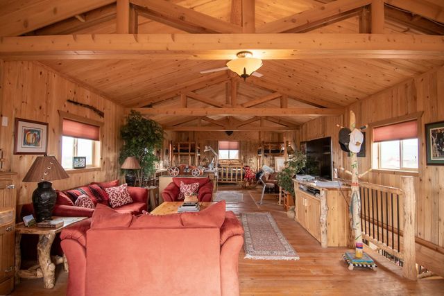 12213 SW Ranch Road, Powell Butte, OR 97753