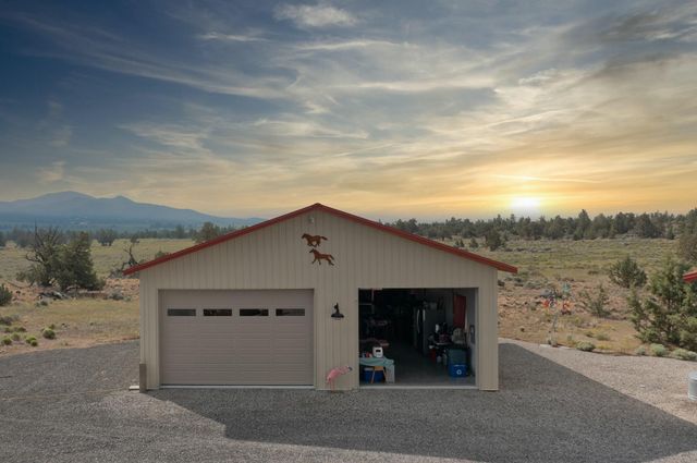 12213 SW Ranch Road, Powell Butte, OR 97753