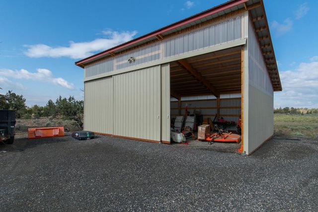 12213 SW Ranch Road, Powell Butte, OR 97753