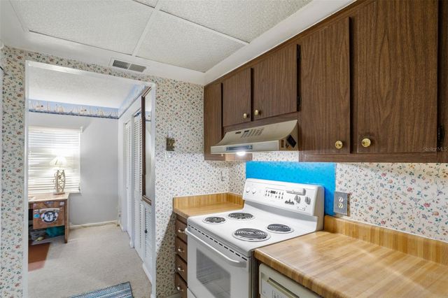 3216 39TH STREET C, St Petersburg, FL 33711