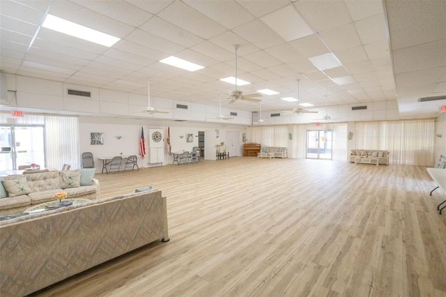 3216 39TH STREET C, St Petersburg, FL 33711