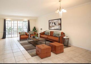 2685 NE 9th Avenue 4, Wilton Manors, FL 33334