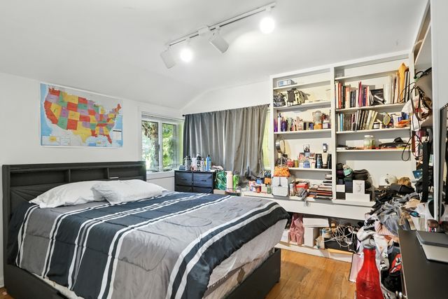 3814 W Sherwin Avenue, Lincolnwood, IL 60712