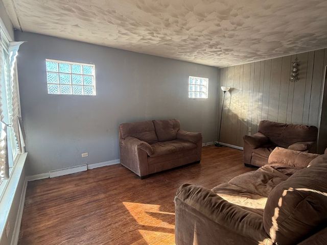 12484 S Michigan Avenue, Chicago, IL 60628