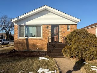 12484 S Michigan Avenue, Chicago, IL 60628