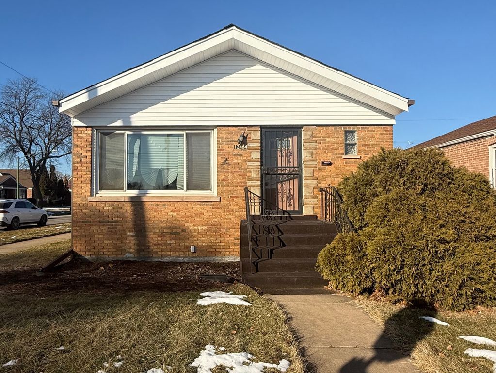12484 S Michigan Avenue, Chicago, IL 60628