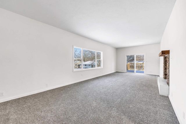 630 LEE STREET, Seymour, WI 54165