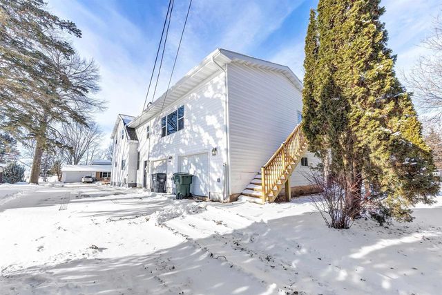 630 LEE STREET, Seymour, WI 54165