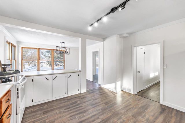 630 LEE STREET, Seymour, WI 54165