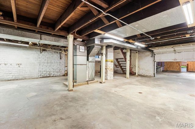 301 S Missouri Avenue, Belleville, IL 62220