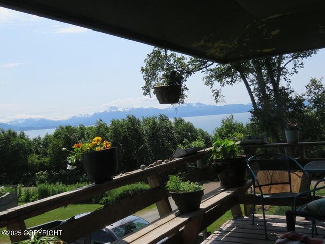 1552 Saltwater Drive, Homer, AK 99603