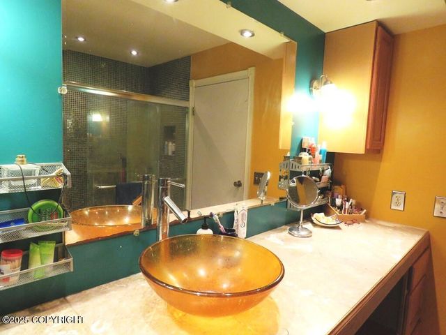 1552 Saltwater Drive, Homer, AK 99603