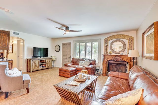 868 Ardmore, Redlands, CA 92374