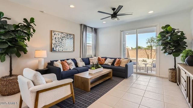 23199 W PARKWAY Drive, Buckeye, AZ 85326