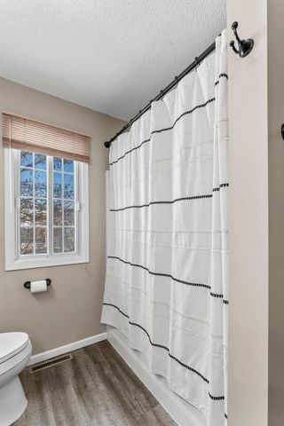 3001 Juniper Lane H, Woodbury, MN 55125