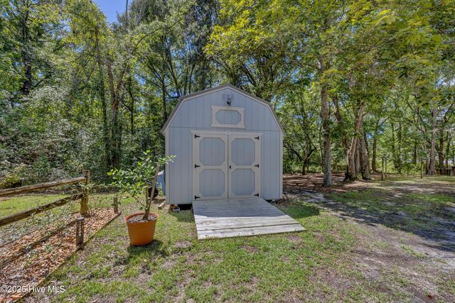2373 Sunset Harbor Road SE, Bolivia, NC 28422