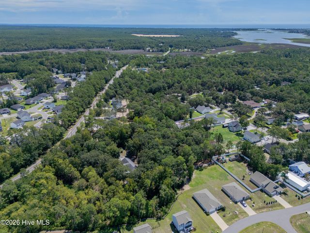 2373 Sunset Harbor Road SE, Bolivia, NC 28422