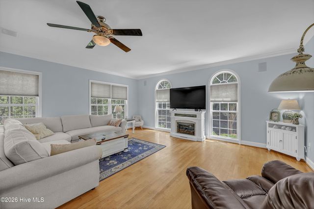 2373 Sunset Harbor Road SE, Bolivia, NC 28422