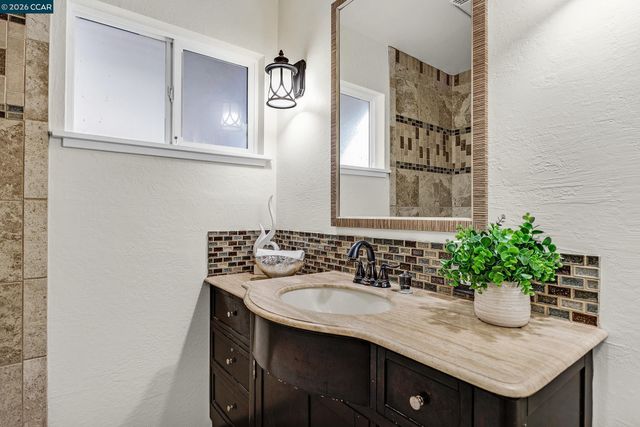 1732 Lemonwood Dr, Concord, CA 94519