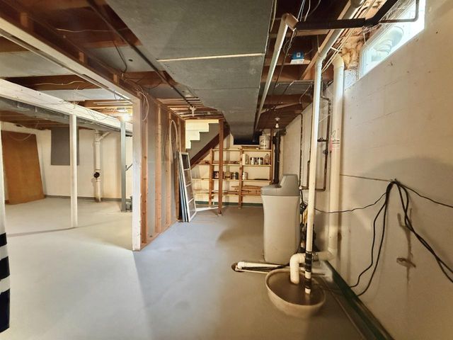 401 JOHN STREET, Ripon, WI 54971