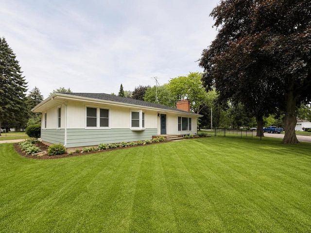 401 JOHN STREET, Ripon, WI 54971