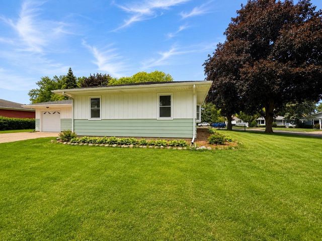 401 JOHN STREET, Ripon, WI 54971