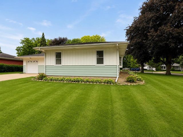 401 JOHN STREET, Ripon, WI 54971