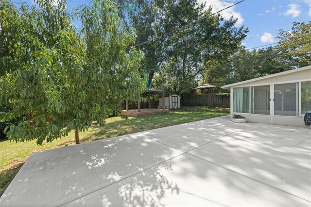 3713 E 114th Terrace, Kansas City, MO 64137