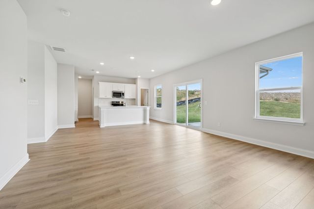 452 Stardust Drive, Lebanon, TN 37087