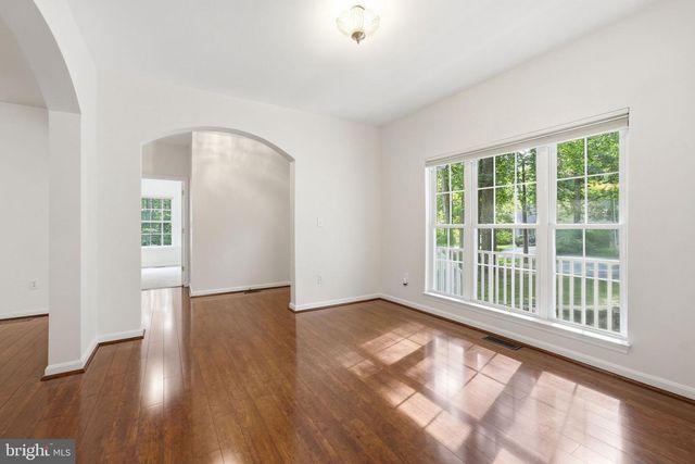 109 BUTLER CIR, Locust Grove, VA 22508