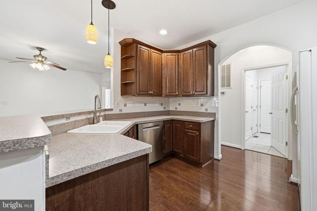 109 BUTLER CIR, Locust Grove, VA 22508