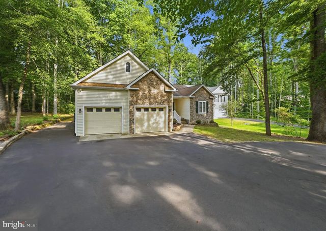 109 BUTLER CIR, Locust Grove, VA 22508