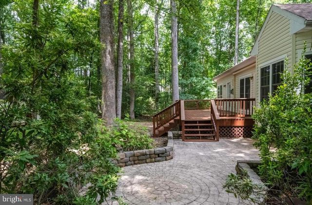 109 BUTLER CIR, Locust Grove, VA 22508
