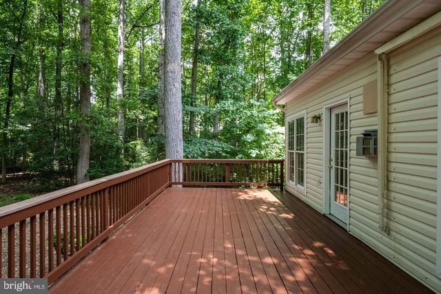109 BUTLER CIR, Locust Grove, VA 22508