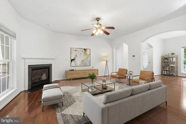 109 BUTLER CIR, Locust Grove, VA 22508