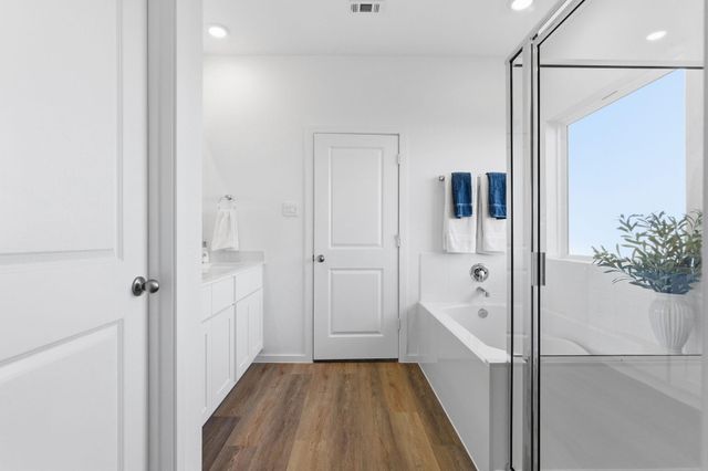 7702 Smooth Valley Court, Iowa Colony, TX 77583