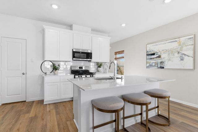 7702 Smooth Valley Court, Iowa Colony, TX 77583