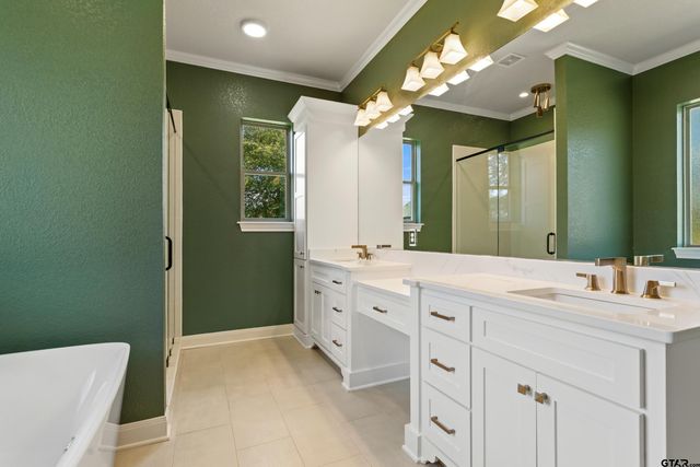 7574 Northlake Dr., Tyler, TX 75703
