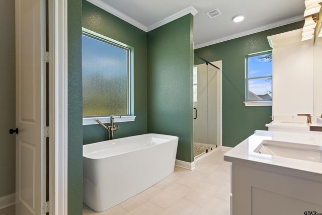 7574 Northlake Dr., Tyler, TX 75703