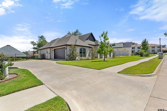 7574 Northlake Dr., Tyler, TX 75703